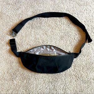 Athleta Kinetic Waist Bag